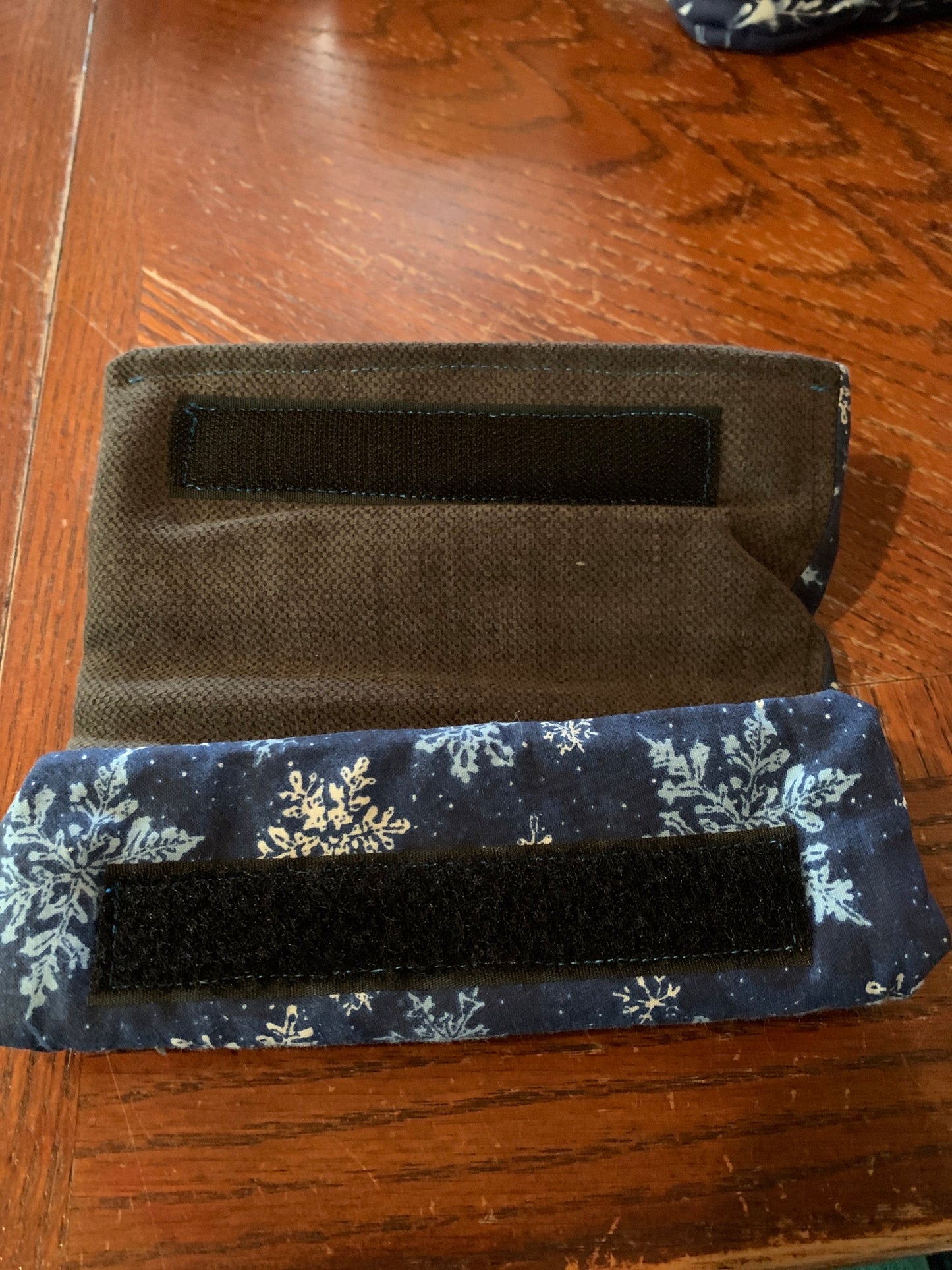 SnowFlakes on Blue Seat Belt Cover image 1