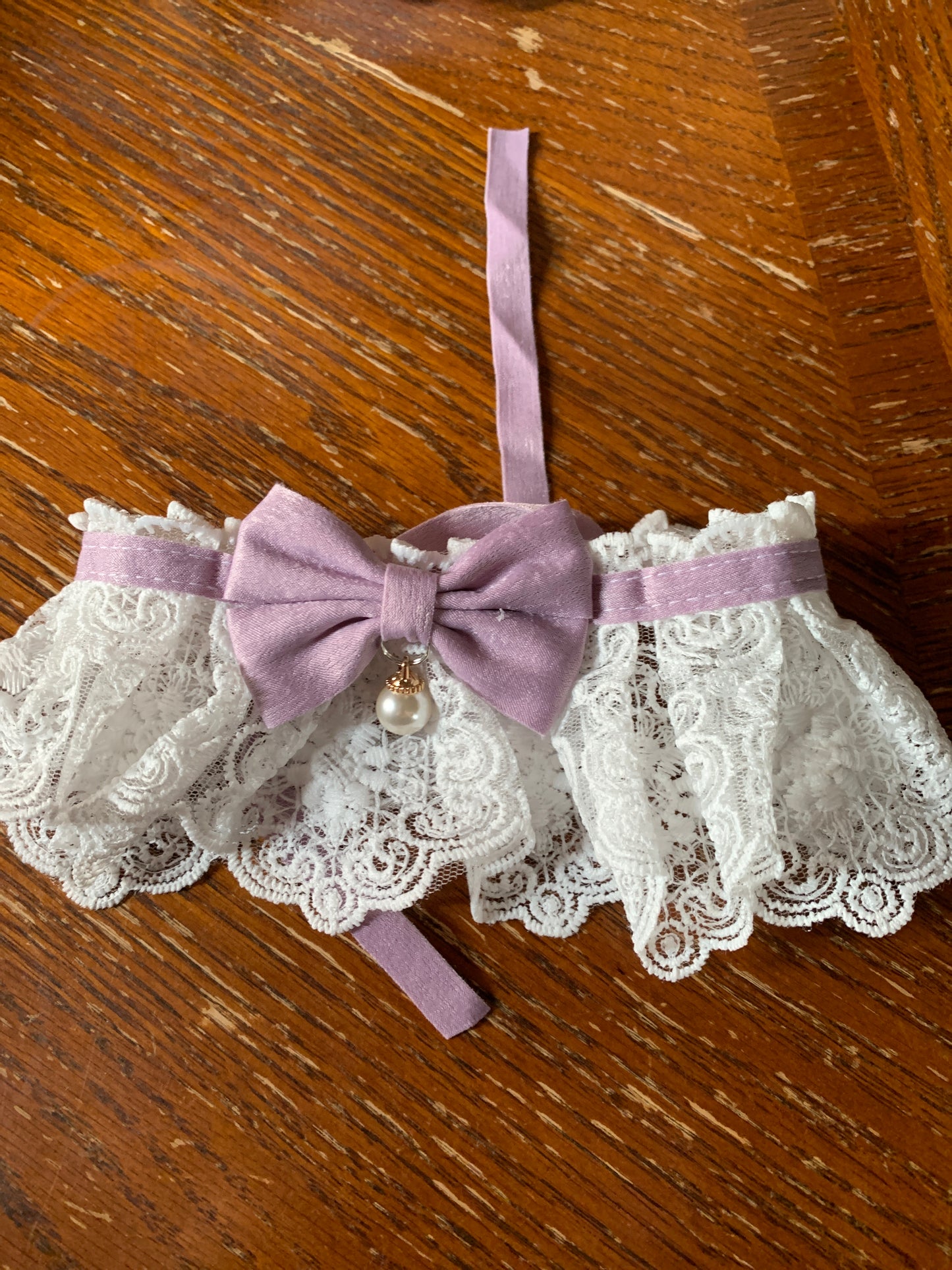 Pearl pet lace collars