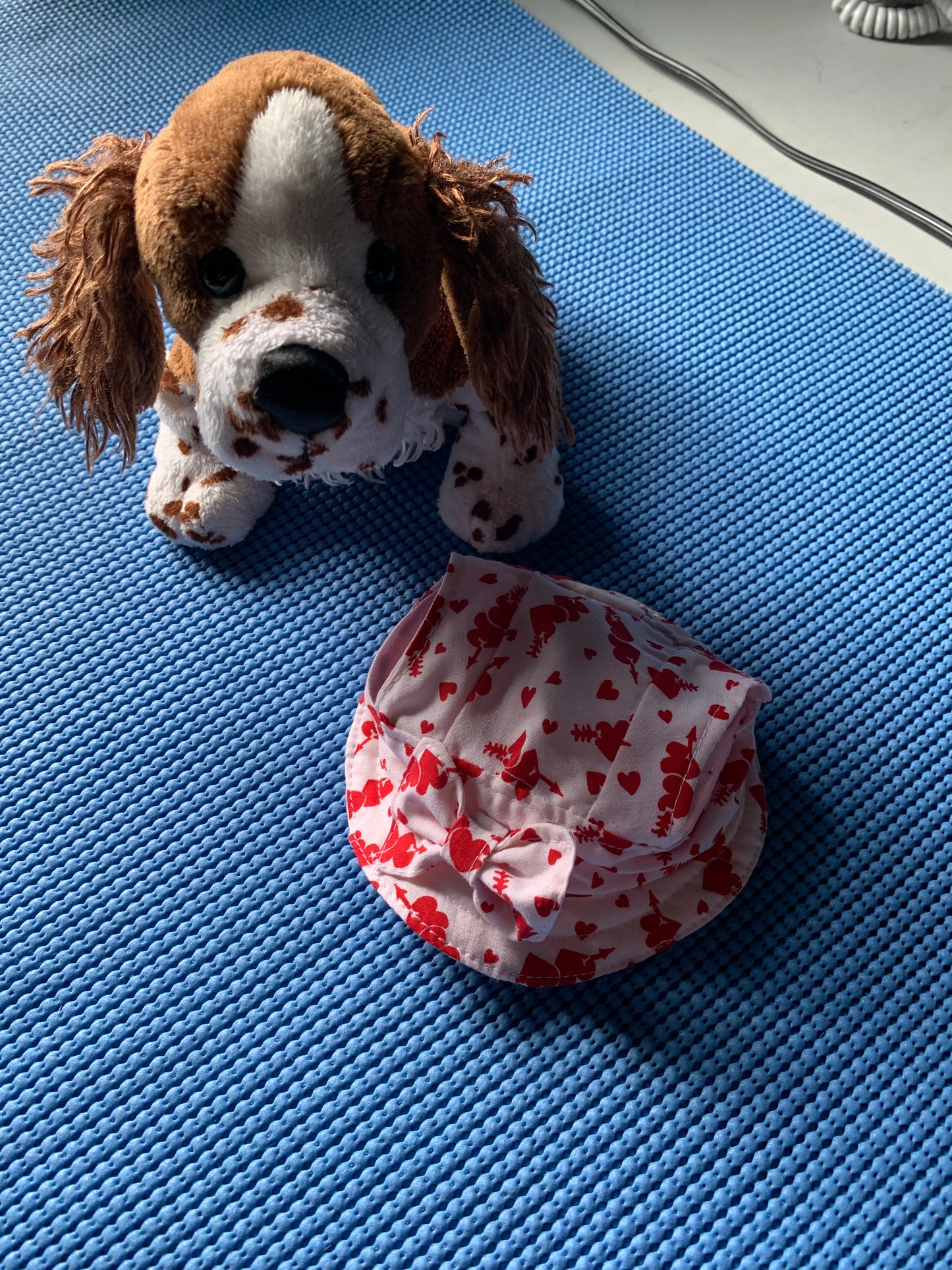 Red Hearts & Arrows On White Pet Bucket Hat image 4