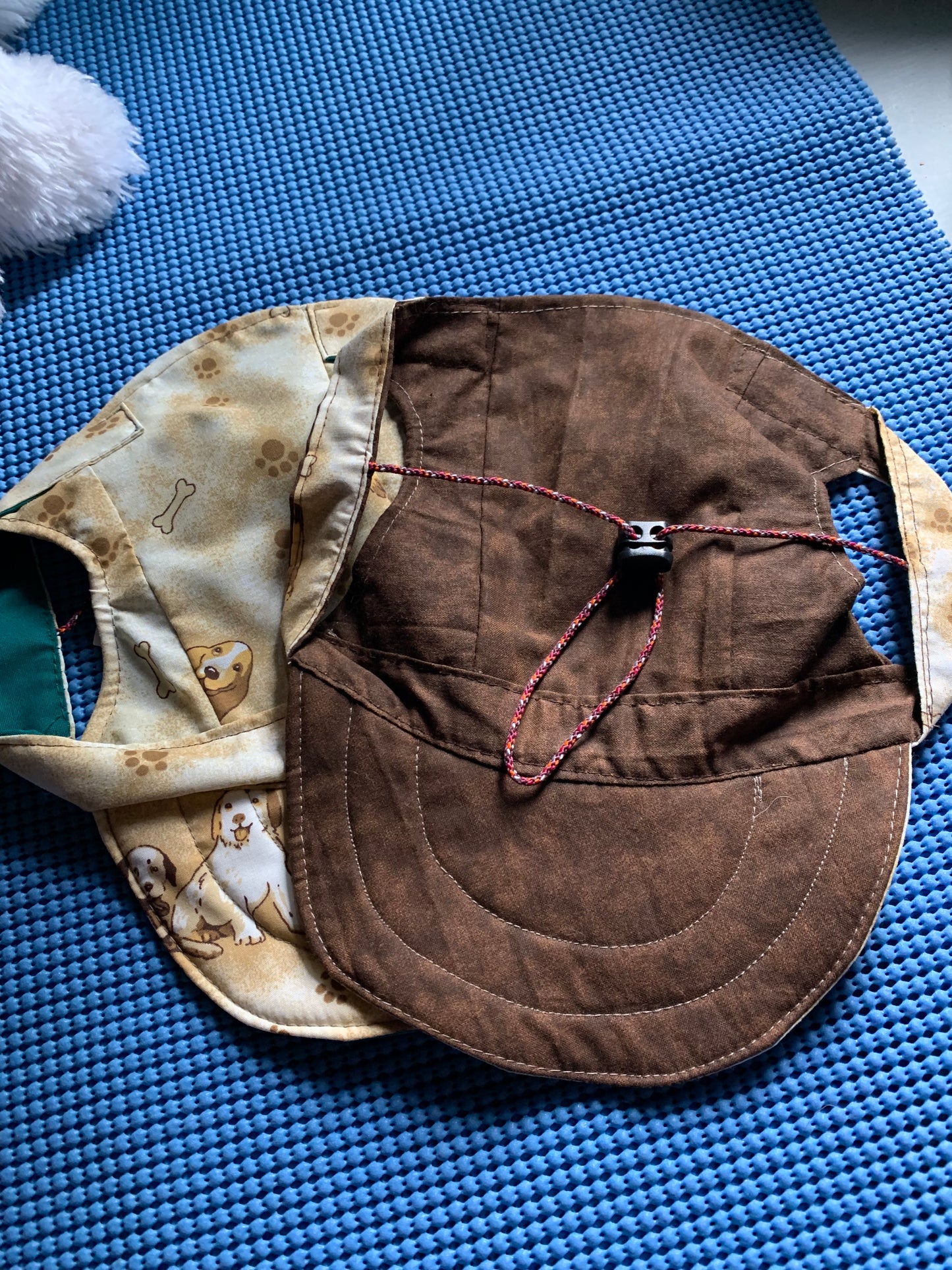 Dog Bones On Beige Pet Baseball Hat image 3