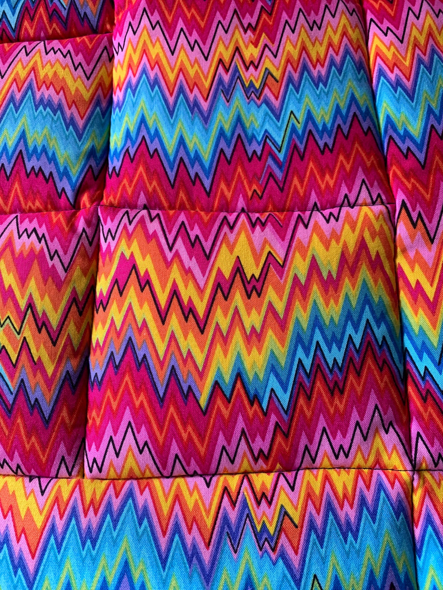 Zig zag multicoloured western horse saddle pad