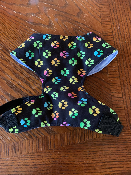 Multicoloured Paw Prints On Black Pet Buckle Harness image 0