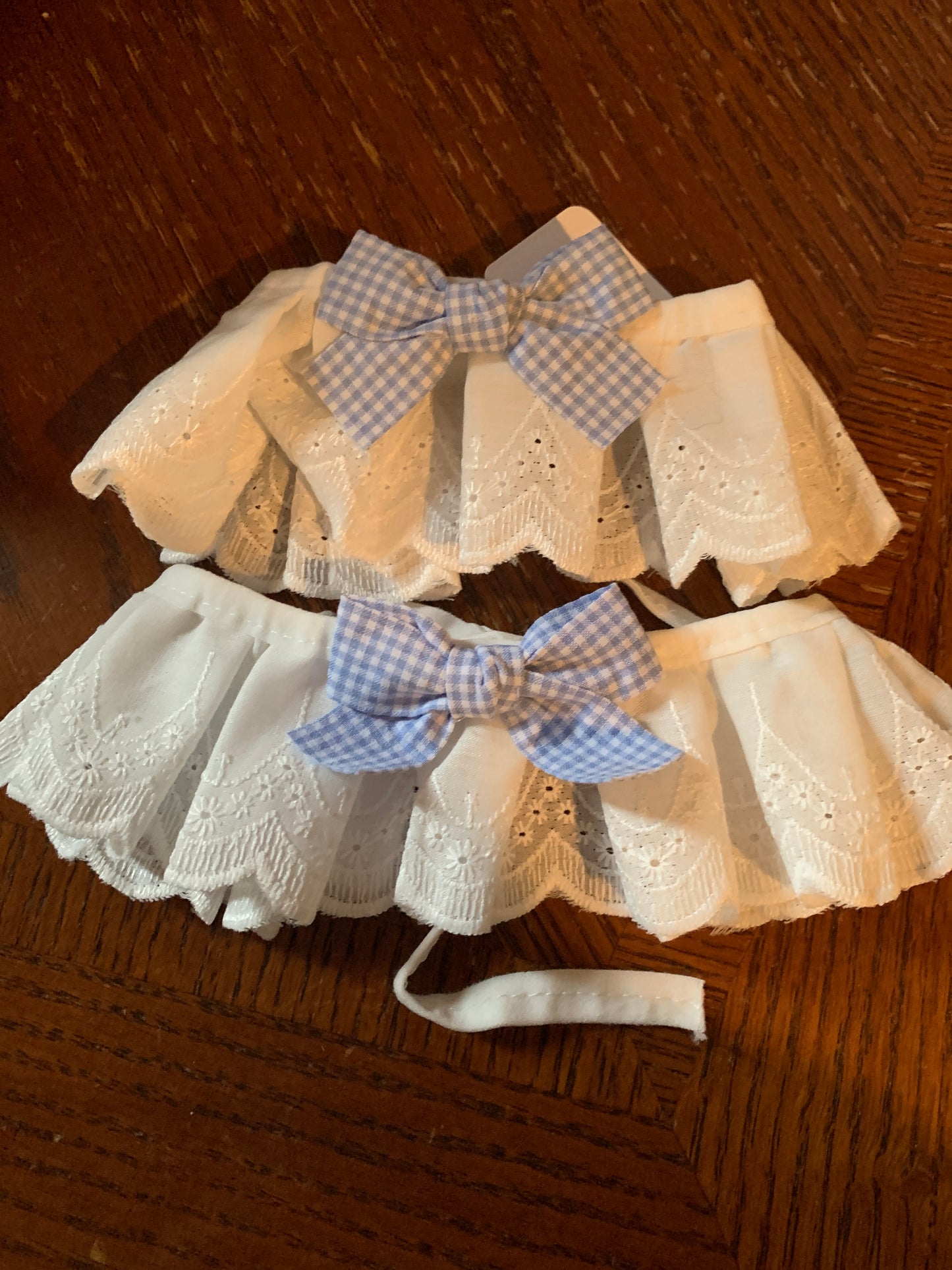 Lace pet bows