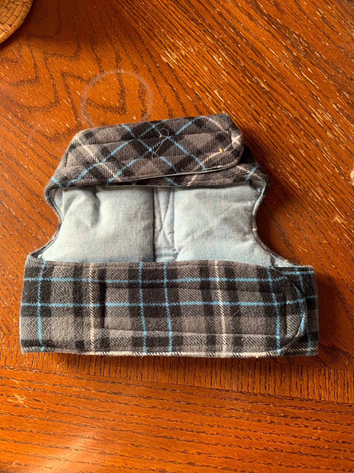 Grey plaid pet walking vest harness