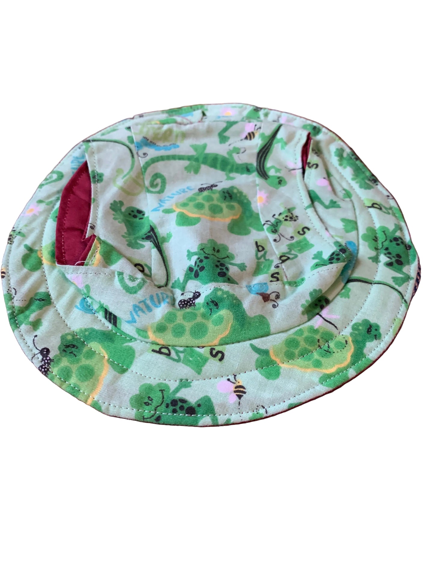 Nature on green pet hats