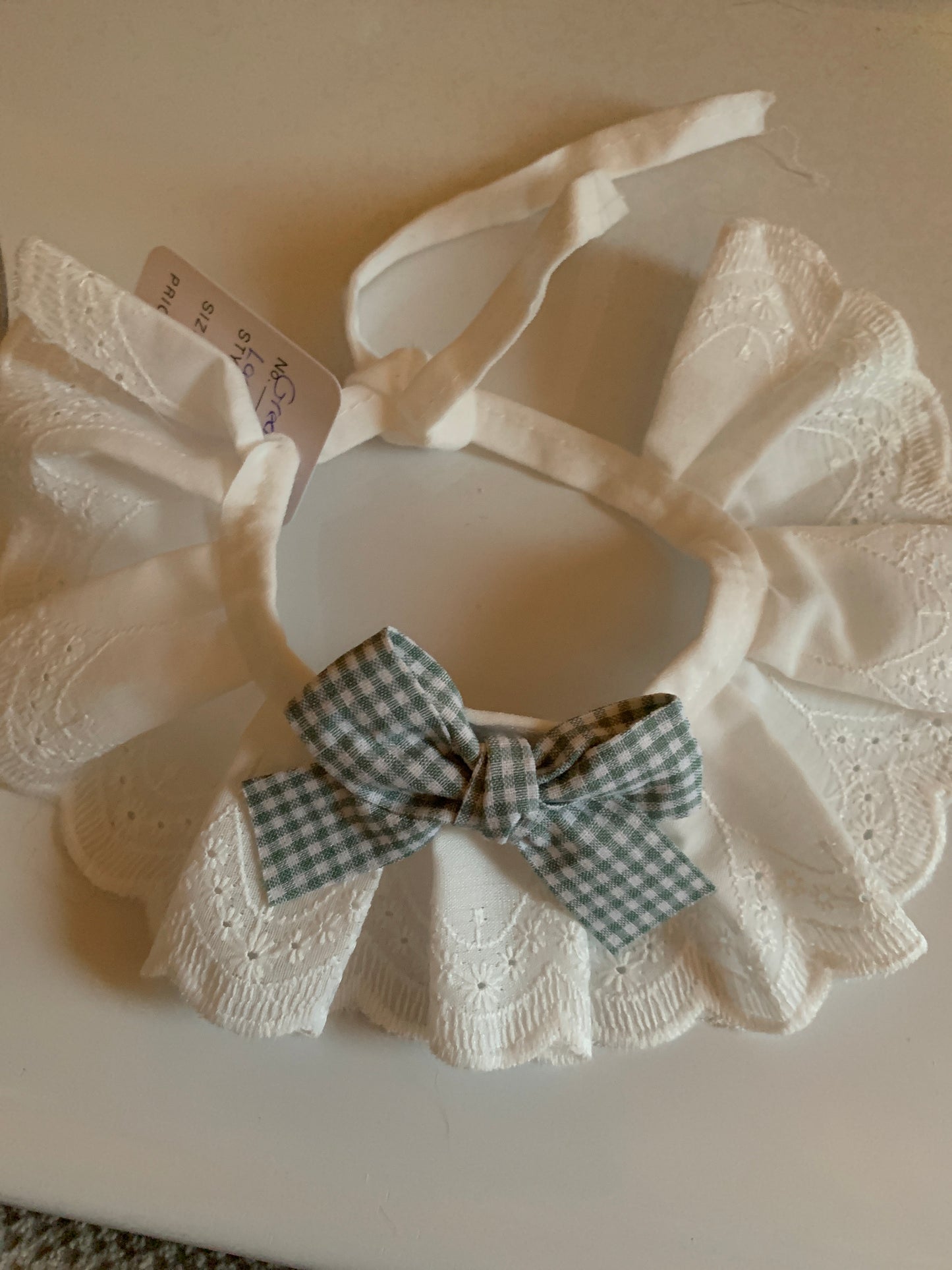 Lace pet bows