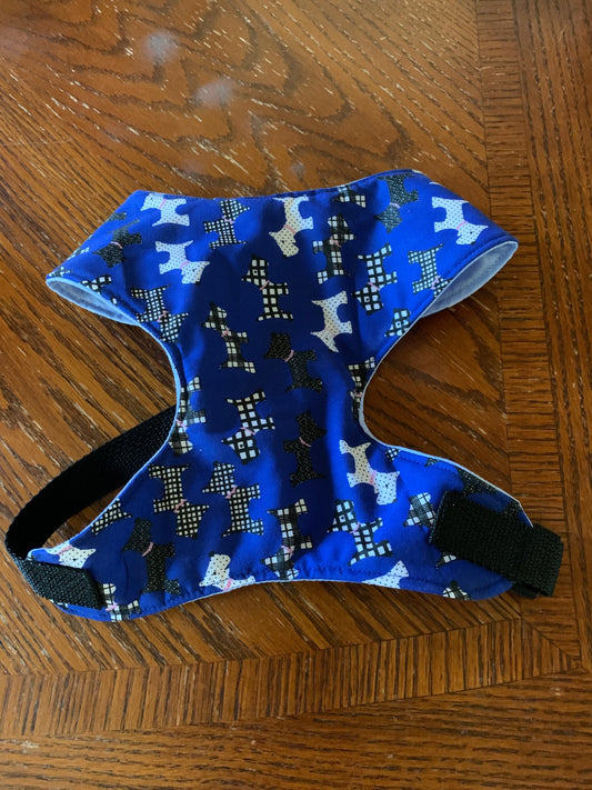 Scotty Dogs On Blue Pet Buckle Harness  image 0