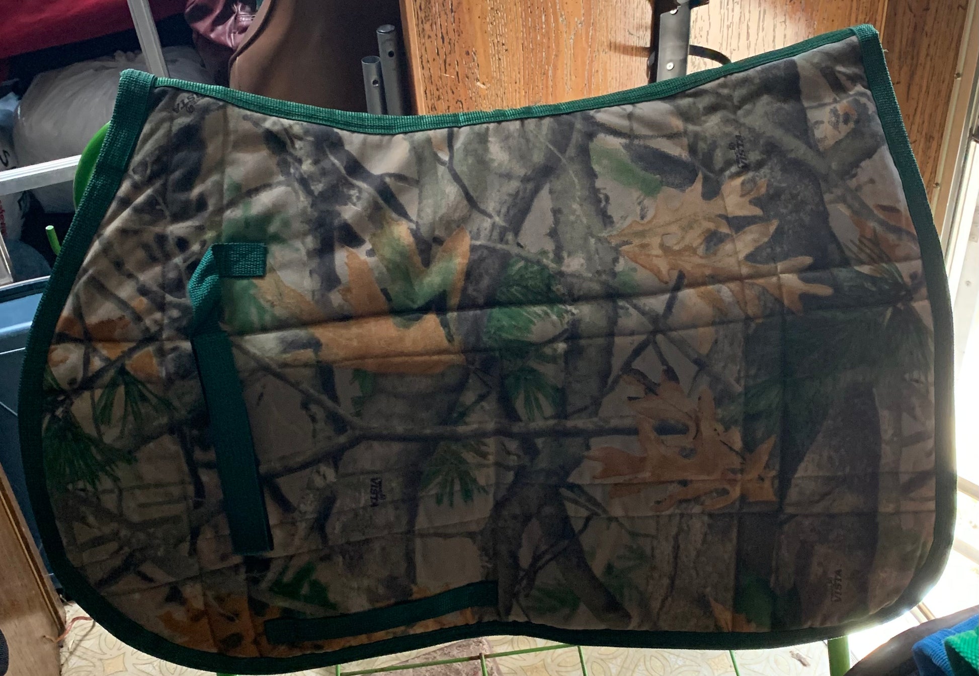Vista Camo English Horse AP Trail Pad image 0
