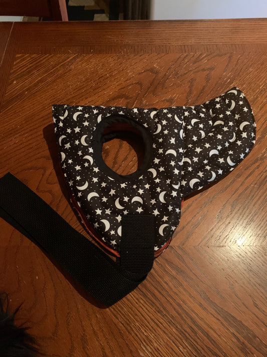 Stars and moons Horse baseball hat in black  image 0