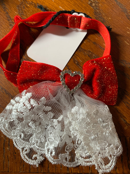 Heart lace bow