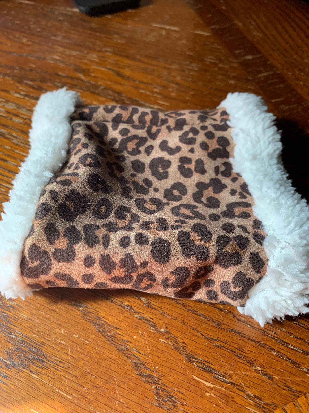 Leopard pet neck Warmer