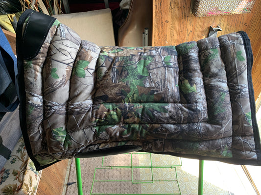 Mossy Oak  Horse Contoured Western Saddle Pad image 0